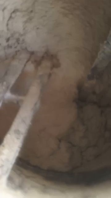Замешивание теста из известковой муки