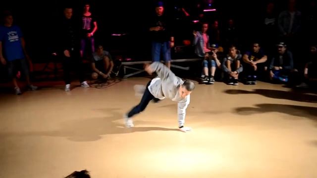 Breaking Judge B-boy Funt (Illusion of exist,Ukraine) | Watch Out Battle