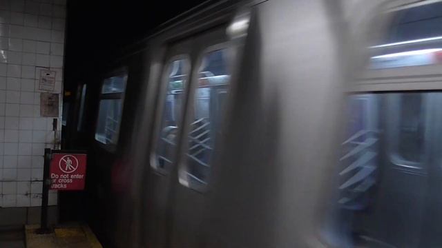 BMT 4th Avenue Line: Manhattan-bound R160B Siemens R Train@Atlantic-Barclays