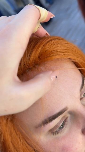 «Имитация Роста Волос» в оттенке «Искрящийся рыжий»