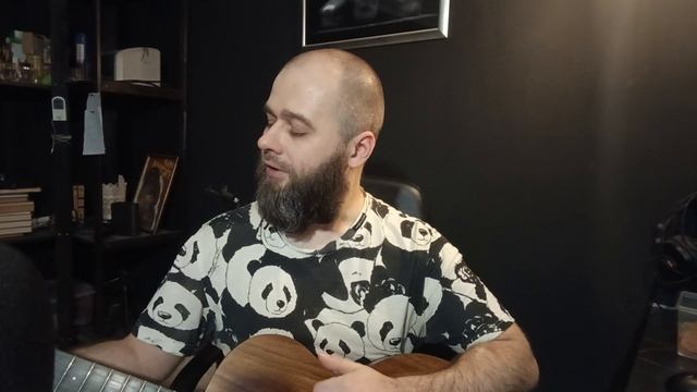 Пишем на студии новую песню "тройка" и я не знаю как ее петь