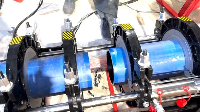 Процесс стыковой сварки ПНД труб , RED-315, производство ООО "Полимерстрой"