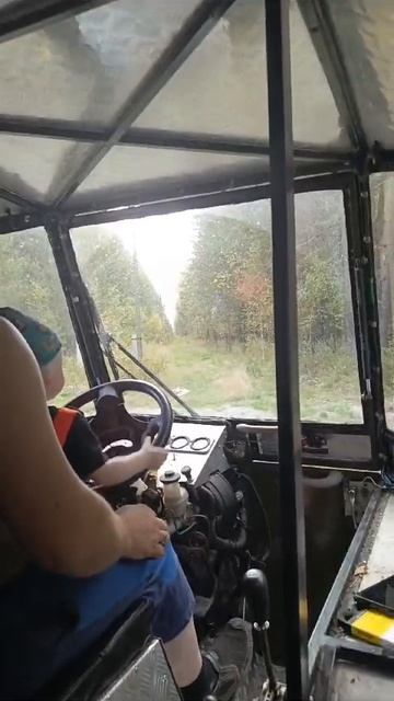 с дедом за рулём