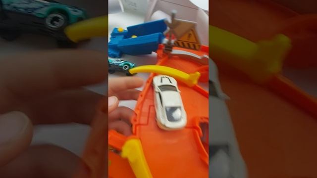 Hot Wheels защита