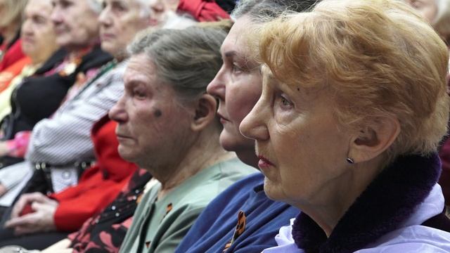 Благодарность за подвиг, терпение и стойкость. В 29 школе Абакана чествуют ветеранов войны