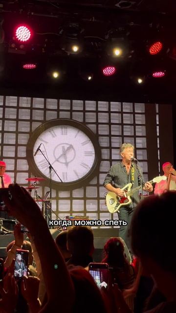 Любительница старпёрских вечеров👵