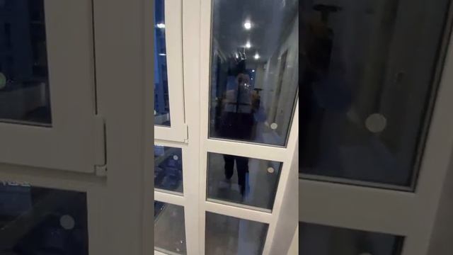 рабочая комната на балконе с панорамным остеклением в кудрово