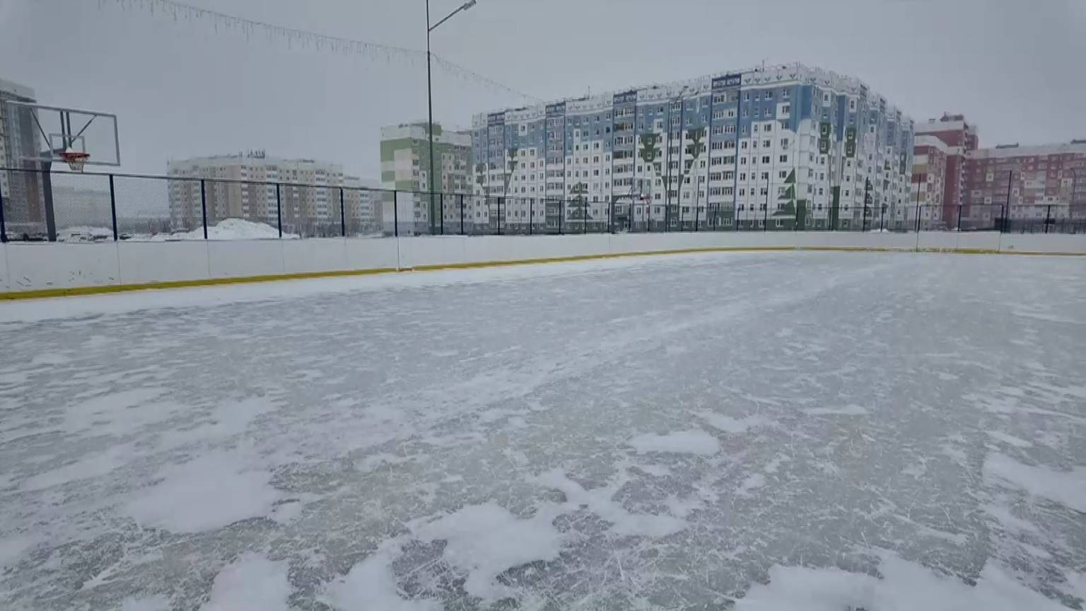 В Нижневартовске оценили состояние городских катков