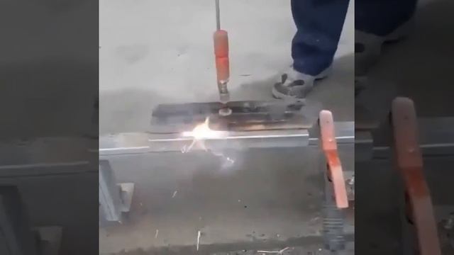 Сварка двух деталей