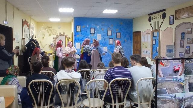 концерт ансамбля "Родничок" в детском доме г. Щигры (11).mp4