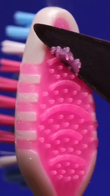 Back of the Toothbrush vs Hot Knife v.2 (close up ⧸ macro) #slowmotion #closeup #macro  #asmr