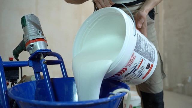 Безвоздушное нанесение или два компрессора: тестируем китайский и русский шпаклевочные аппараты.