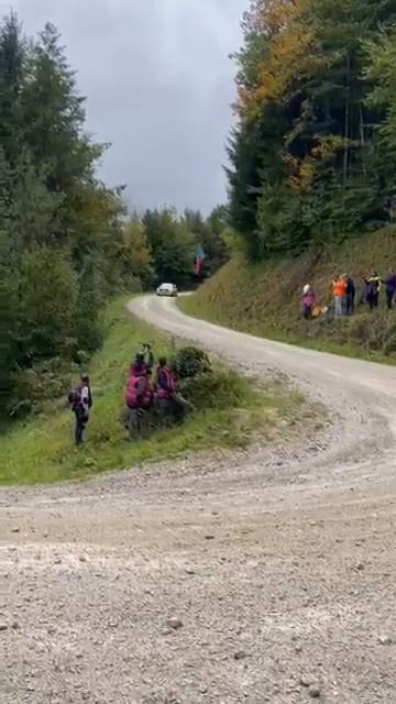 AUDI： 🍩for Breakfast - Rocks for Lunch #wrc #rally #historicrally #race #drift