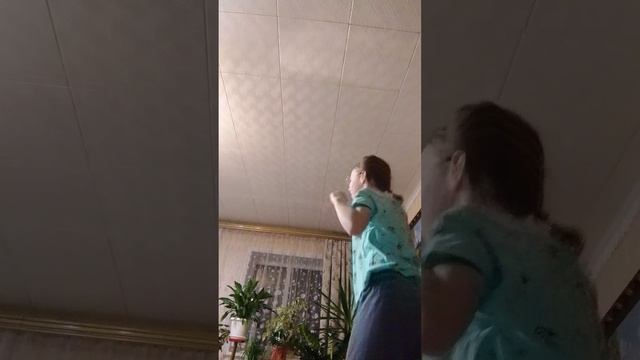 выступление по танцам 2 часть