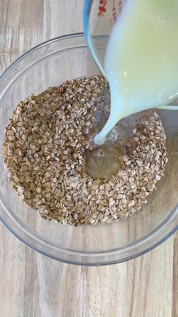 Hungry Girl’s Apple Cranberry Oatmeal Bake Recipe // #shorts