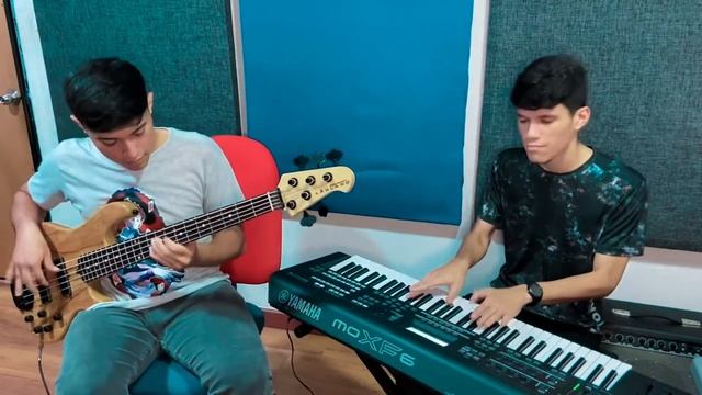 Kirk Franklin - Love Theory (Piano and Bass Cover)