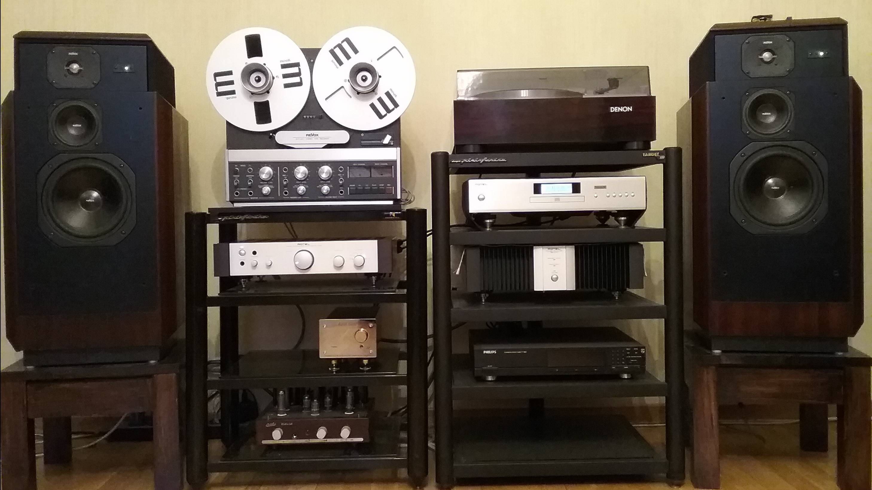 Rotel CD11 Tribute. Testing Audio System.