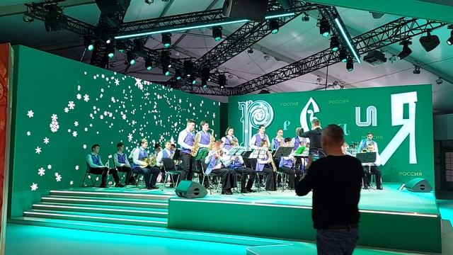 Парад солистов КОМК на ВДНХ дек2023