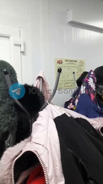 Пишут из Чебеньков.. Были мы сегодня в новом ФАПе , честно были в дичайшем шоке - какая там была дав