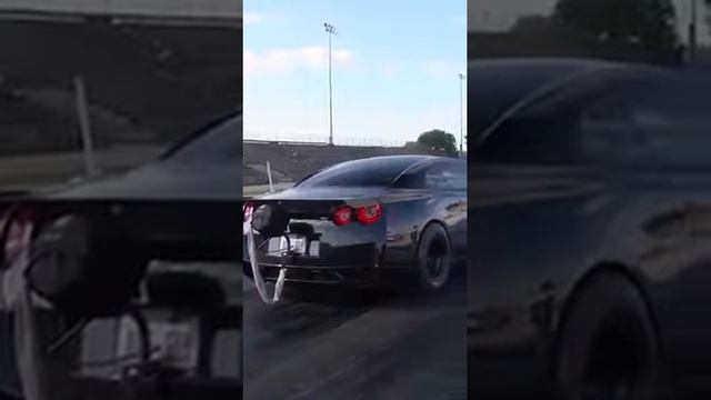 Nissan gtr r35 v6