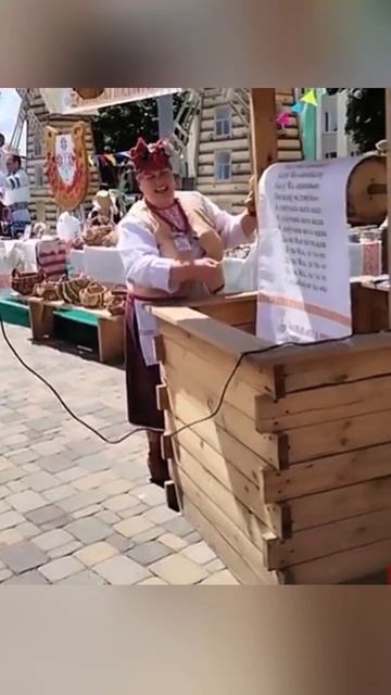 Вот так бы Бога в деревнях прославлять 🤣