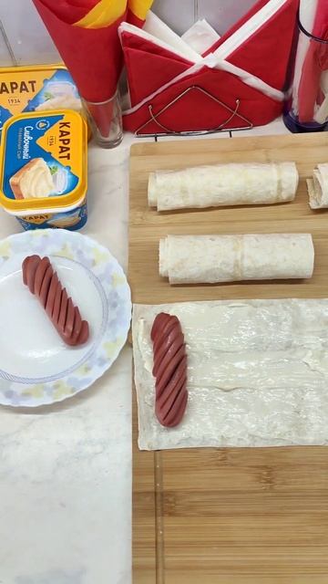 ЗАВТРАК /ПЕРЕКУС /УЖИН /СОСИСКИ В ТЕСТЕ