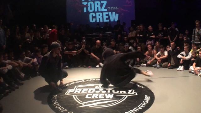 Predatorz Anniversary 20 - 1’8 - Bboy 1x1 - Amazing troll vs Vins #bmvideo