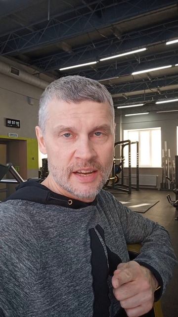 Обязательно нужно делать в зале!