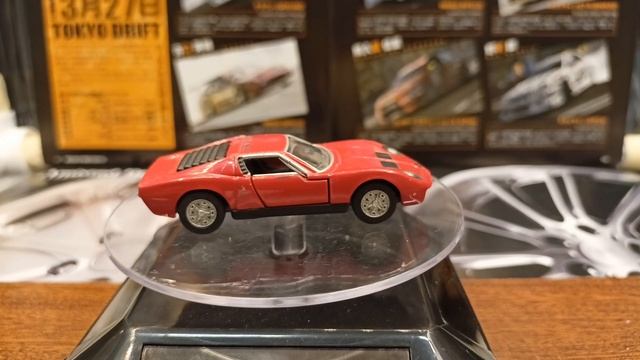 Lamborghini Miura tomica 1:64