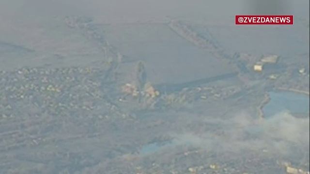 Ударная волна у Новодмитровки в ДНР после сброса ФАБ-1500