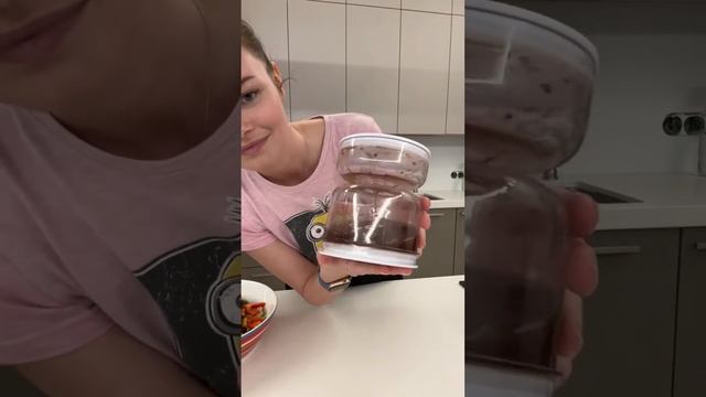 Приготовим ужин вместе. Поделюсь рецептом своего самого любимого салата.