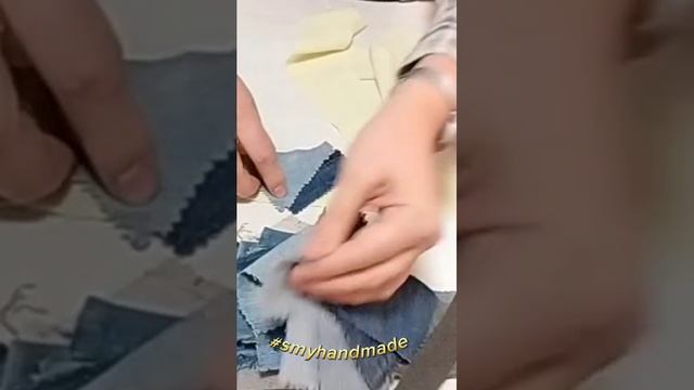 рамка для картины из джинсовых лоскутов. повторить невозможно, но сделать подобное легко и просто!