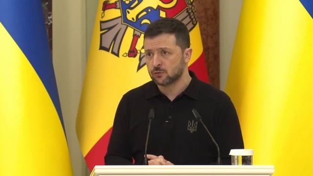 Зеленский заявил, что запрет на переговоры с Путиным распространяется на всех, кроме президента