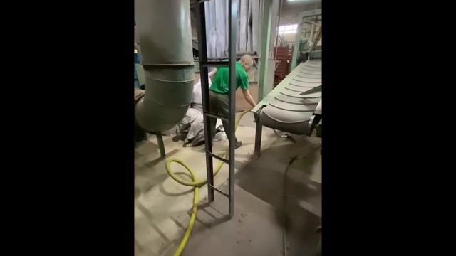 Сухая уборка пылесосом