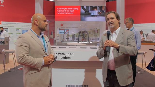 Beckhoff floating tiles move like magic | IMTS 2022