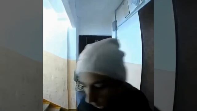 ЦЫГАНИ ОБРАБАТЫВАЮТ КВАРТИРЫ !!!