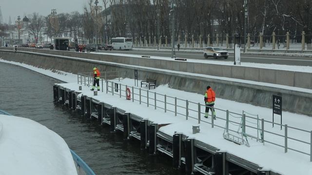 Капитан и его команда #капитан #навигация #корабль