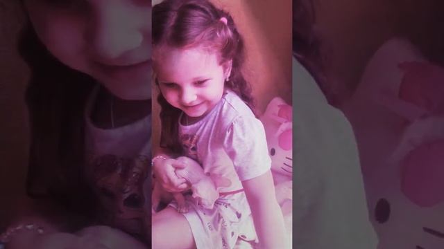 Милена и ее кошки Сфинксы Лилит и Маха