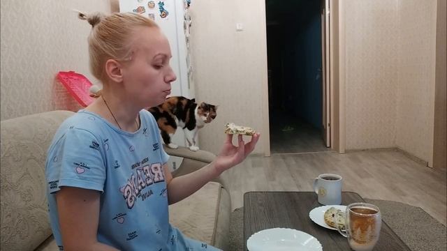 Наши выходные! 😊 Кино, пицца и домашний тортик! 😊