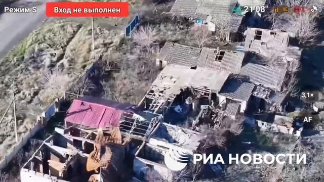 Боевая работа штурмовиков ГВ «Восток» в застройке Великой Новоселки. Сам пгт уже разделен надвое,...