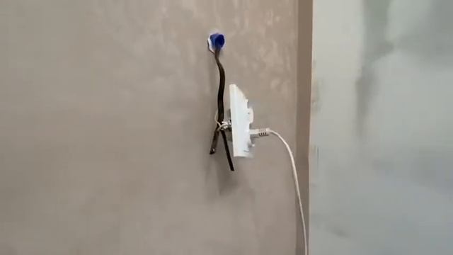 Не оставляйте детей одних!