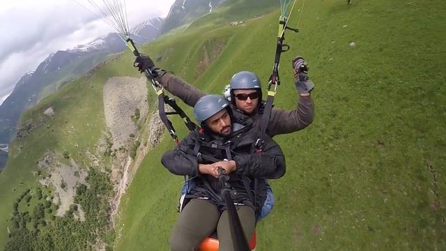 22072019ParaTourYes Gudauri, Georgia кавказ полет на параплане