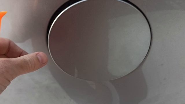 люк бензобака опять работает