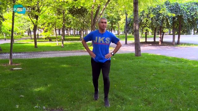 Оздоровча розминка з елементами карате від заслуженого тренера України