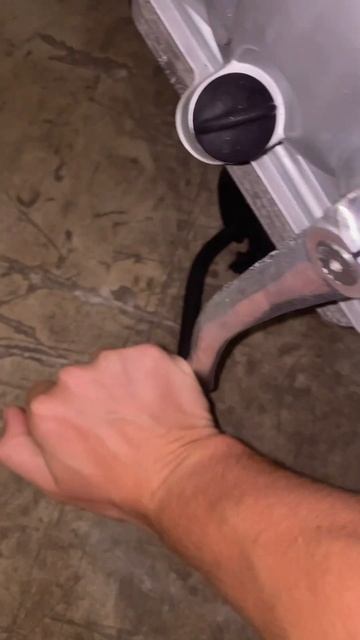 Rusty old Vespa sound #vespa #retro #scooter #bike