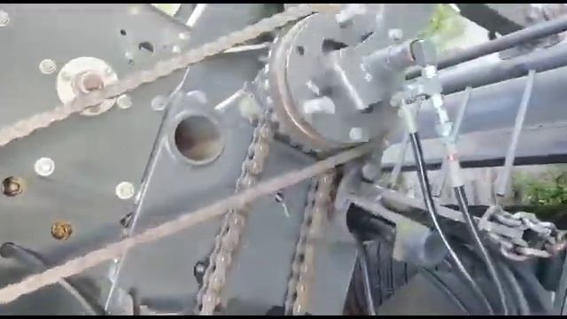 Пресс-подборщик рулонный Claas Variant 380 | Прокрутка