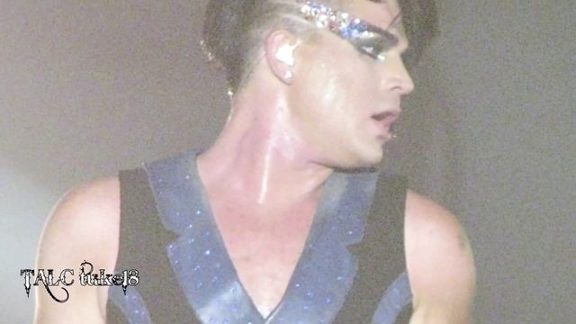 Adam and Tommy, Closer. Help me!