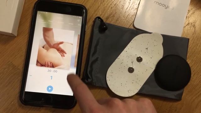 MOOYEE Multi-functional Relaxer Wireless Massager