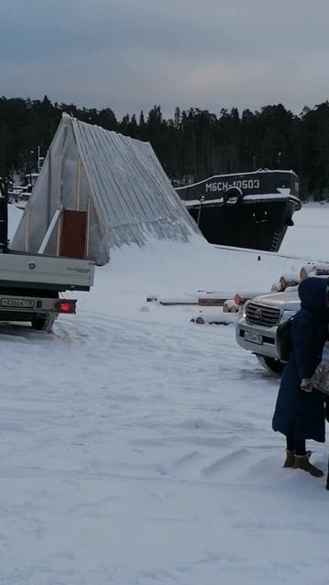 Причальная суета