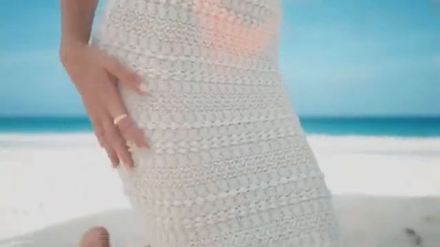 QuickClipsHQ - Candice Swanepoel Sexy Dress for Tropic of C.